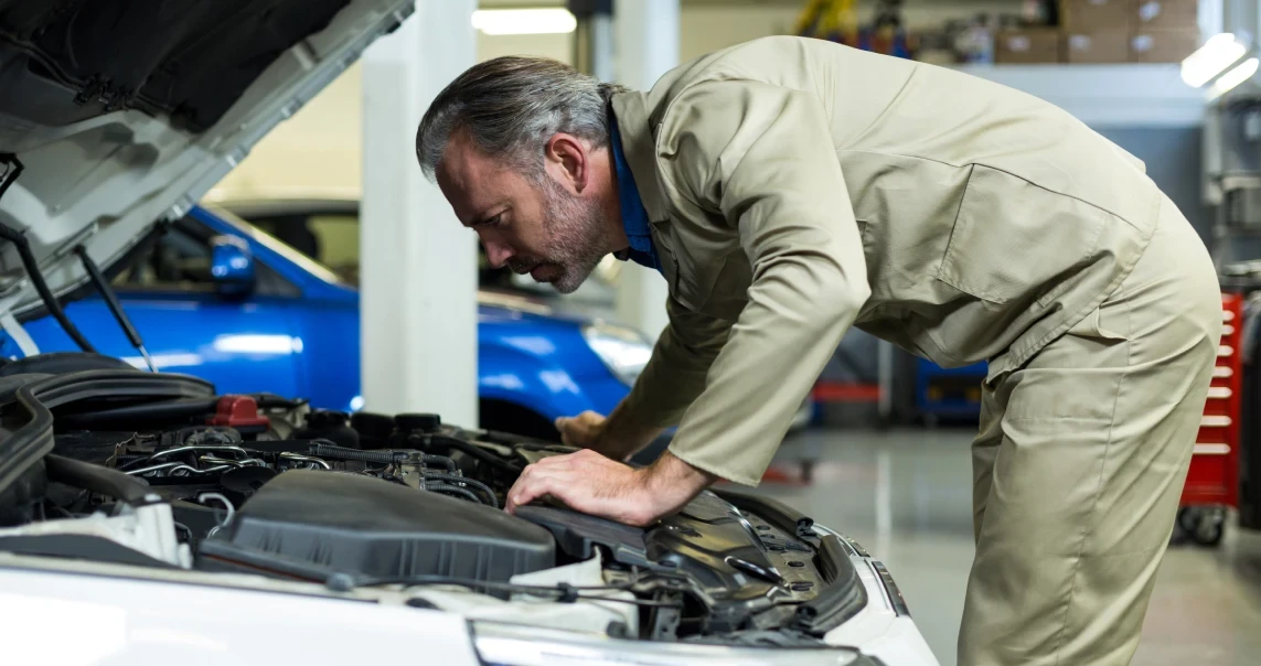 EFB ou AGM: Qual é a melhor opção de bateria para o seu carro em?